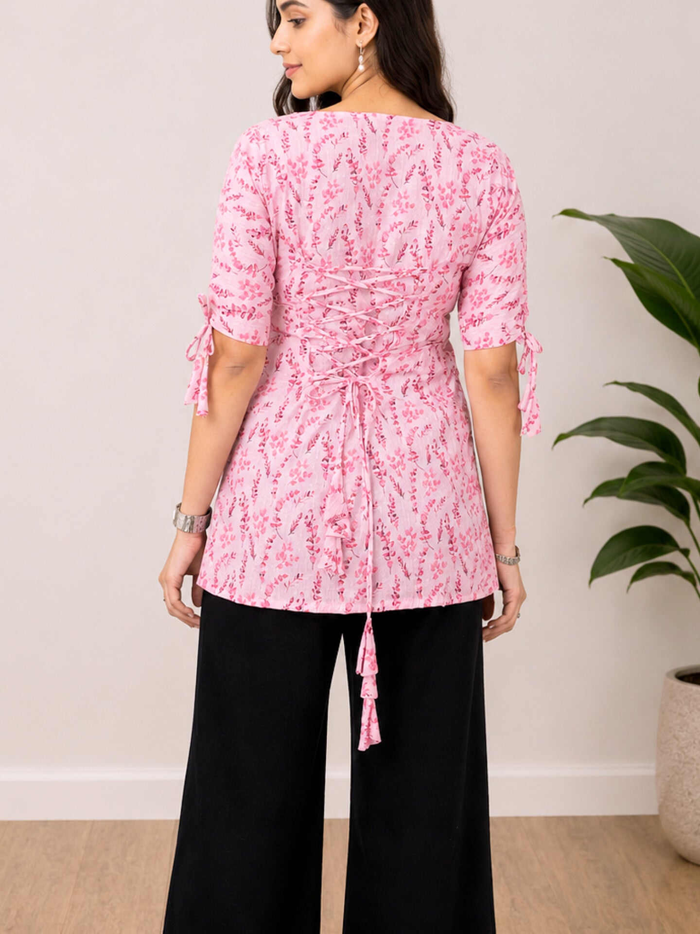 Pink tie-sleeve Kurti