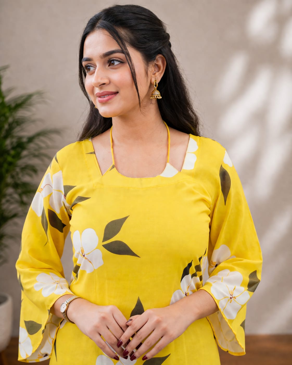 Elegant Loop Neck Kurti
